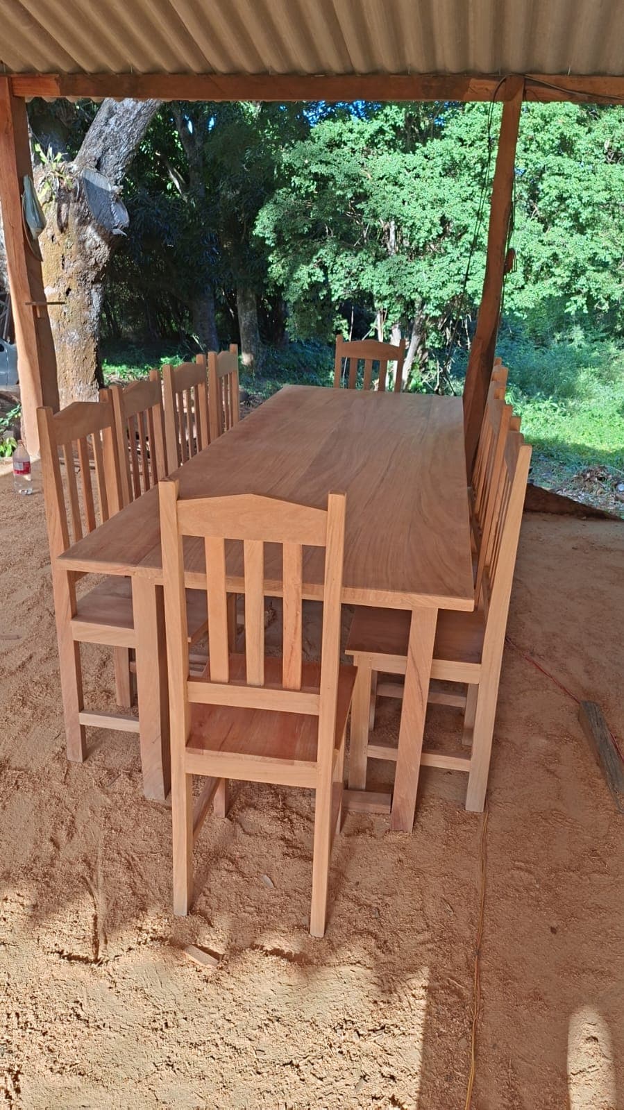 Mesa com10 cadeiras